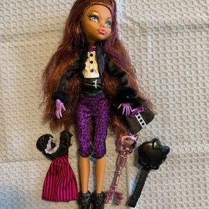 Monster High clawdeen doll